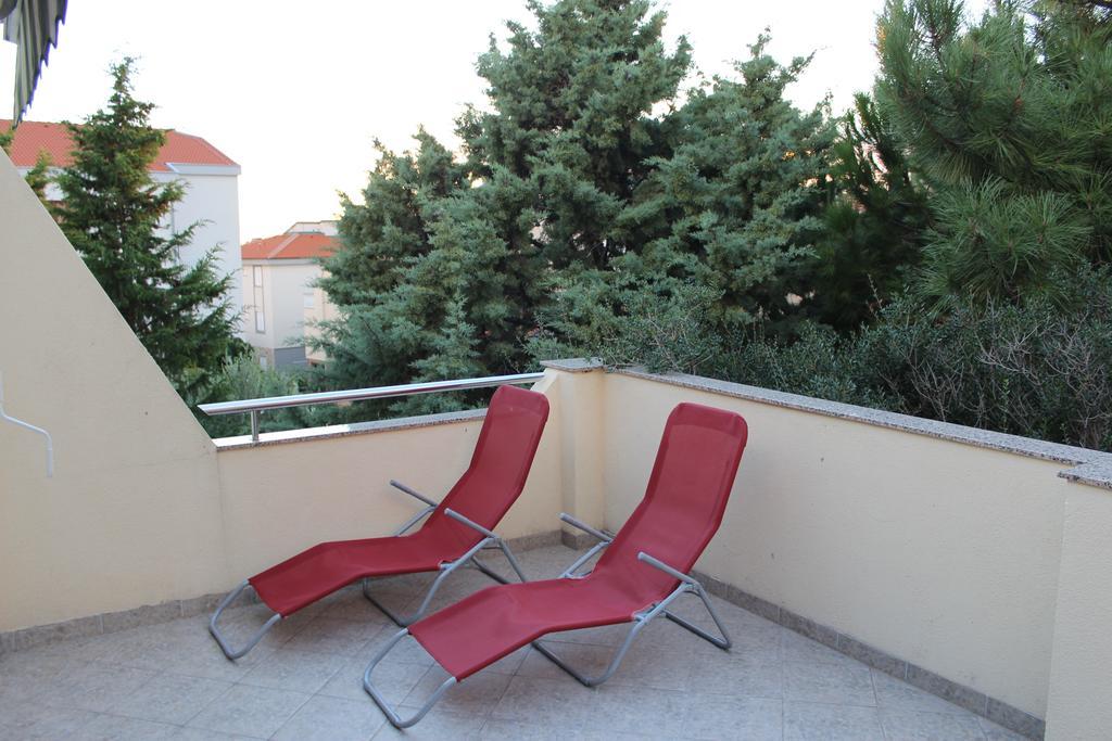 Apartments Marszalek Novalja Kamer foto